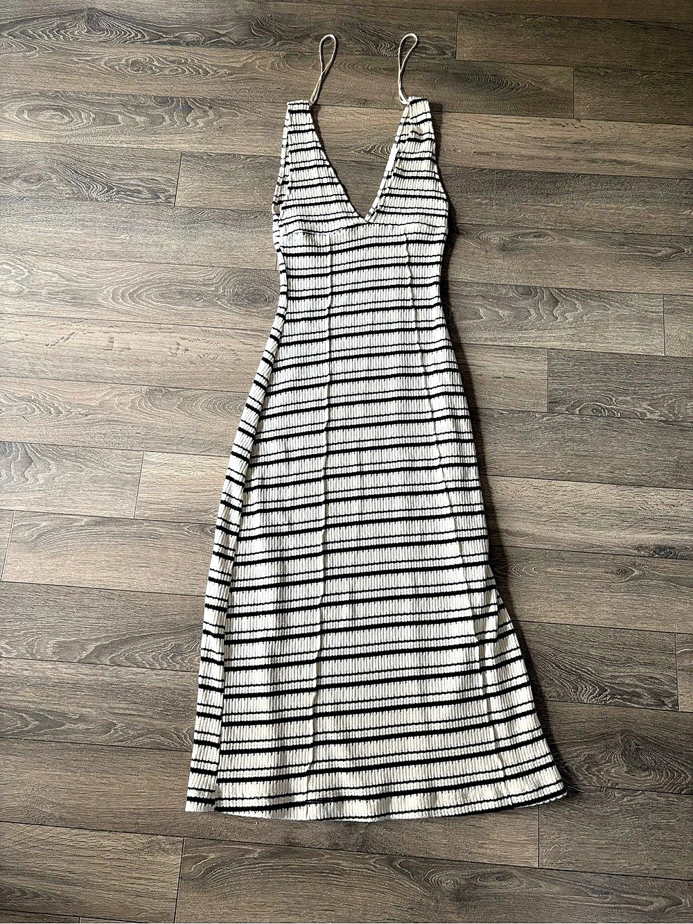 Striped Maxi Dress in Black & White Like New XS